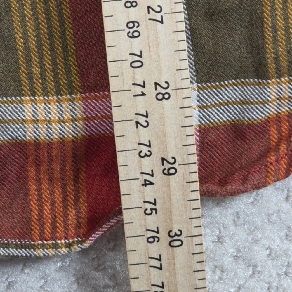 Wallace & Barnes Shirt Mens Medium Red Plaid Flannel Cotton Midweight Work Chore